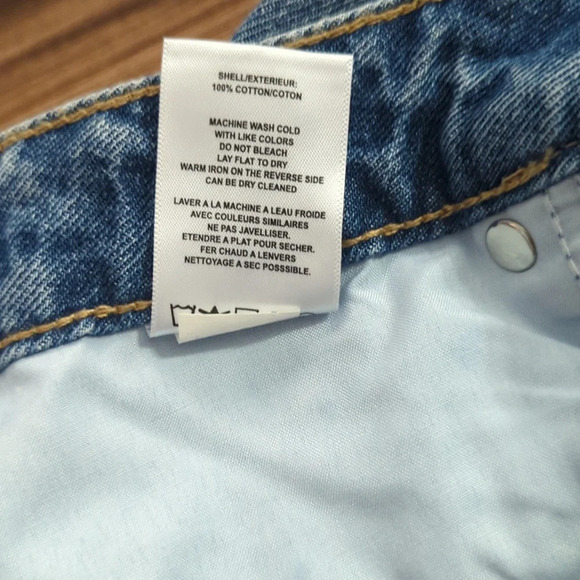 NWT Vigoss Straight Leg Light Wash Jeans, US 31 - Picture 4 of 5